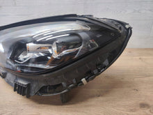 Laden Sie das Bild in den Galerie-Viewer, Frontscheinwerfer Mercedes-Benz W206 A2069063903 Links Scheinwerfer Headlight SCH8008653198fg
