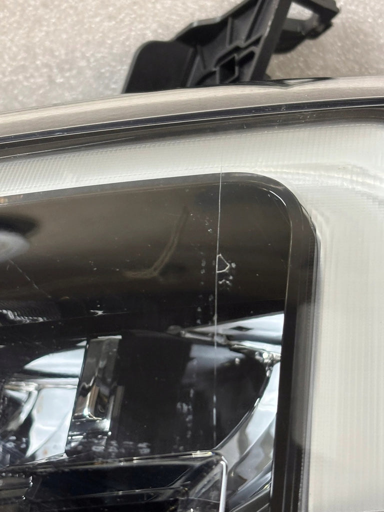 Frontscheinwerfer Renault Master 260609073R Links Scheinwerfer Headlight SCH4997275534bw