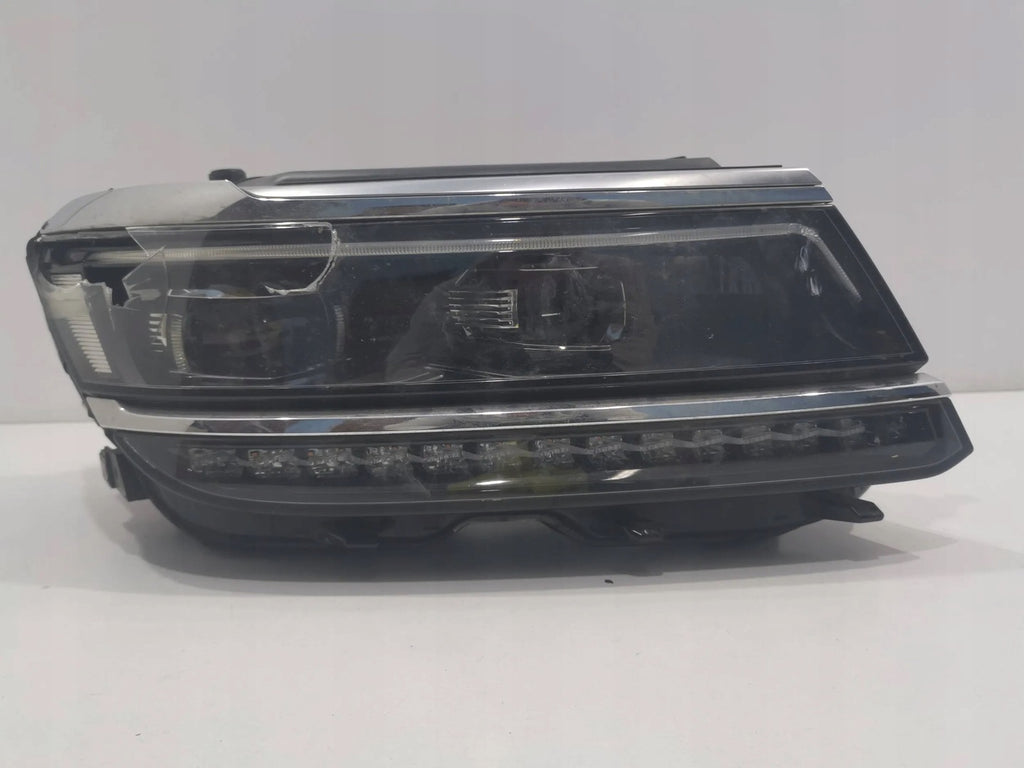 Frontscheinwerfer VW Tiguan 5NB941082A 030110123600 Full LED Rechts Headlight