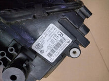 Laden Sie das Bild in den Galerie-Viewer, Frontscheinwerfer VW Tiguan 5NB941006B Rechts Scheinwerfer Headlight