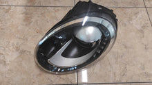 Load image into Gallery viewer, Frontscheinwerfer VW Beetle 5C1941031E Xenon Links Scheinwerfer Headlight SCH3853300723rs