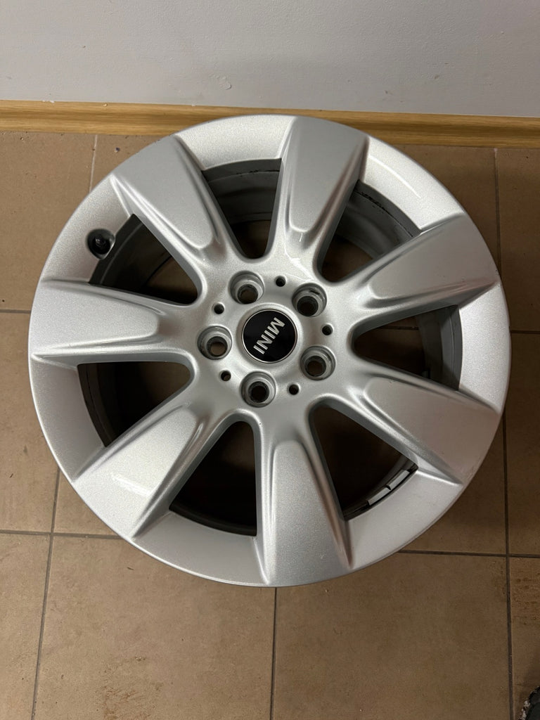 1x Alufelge 17 Zoll 7.5" 5x112 52ET 6868276 Mini Countryman Rim Wheel FEL1843842100un