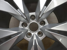 Laden Sie das Bild in den Galerie-Viewer, 1x Alufelge 20 Zoll 9.0" 5x112 33ET 760601025C VW Touareg Rim Wheel FEL4777945598io