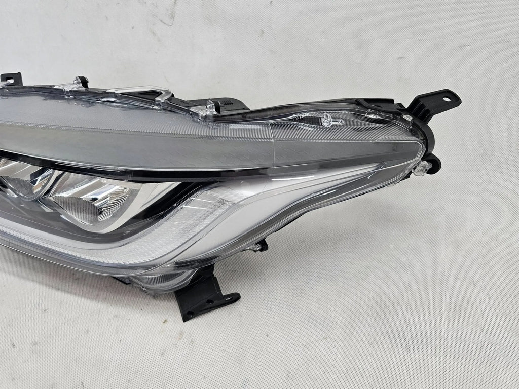 Frontscheinwerfer Toyota 4 Yaris SPP8711 Links Scheinwerfer Headlight