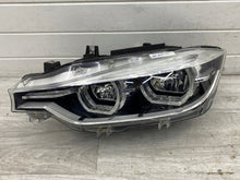 Laden Sie das Bild in den Galerie-Viewer, Frontscheinwerfer BMW F30 F31 9883501 Xenon Links Scheinwerfer Headlight