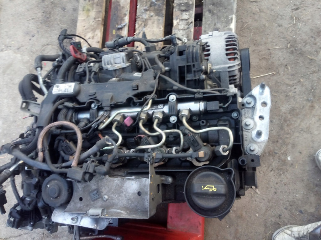 Motor Toyota Verso 1WW 1.6 112PS 82kW 2015 Diesel Engine Komplett