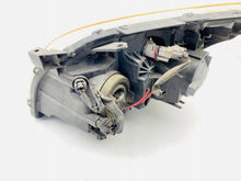 Laden Sie das Bild in den Galerie-Viewer, Frontscheinwerfer Toyota Avensis 9922680008 Rechts Scheinwerfer Headlight SCH6915895223eq