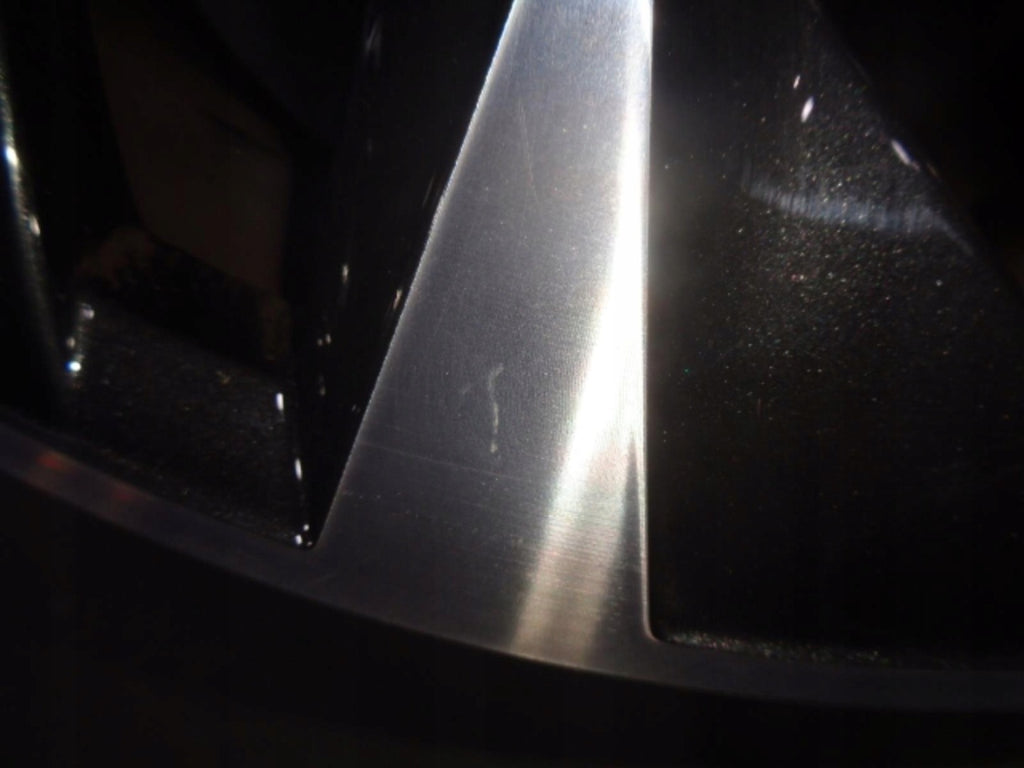 1x Alufelge 16 Zoll 7.0" 5x100 46ET Glanz Silber 6V0601025 Skoda Fabia Iii FEL3590622946em