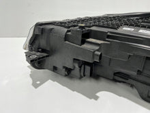 Laden Sie das Bild in den Galerie-Viewer, Frontscheinwerfer VW Caddy I 2K8941036E Rechts Scheinwerfer Headlight SCH2286762822tn