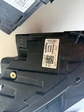Laden Sie das Bild in den Galerie-Viewer, Frontscheinwerfer Opel Corsa F 9829522780 9829522580 Ein Satz Headlight SCH9732345132cf