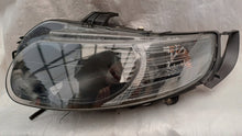 Laden Sie das Bild in den Galerie-Viewer, Frontscheinwerfer Saab 95 89101416 Links Scheinwerfer Headlight SCH3992782930mg