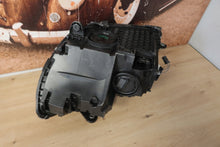 Laden Sie das Bild in den Galerie-Viewer, Frontscheinwerfer Mercedes-Benz W206 A2069060803 LED Rechts Headlight SCH7650874746yk