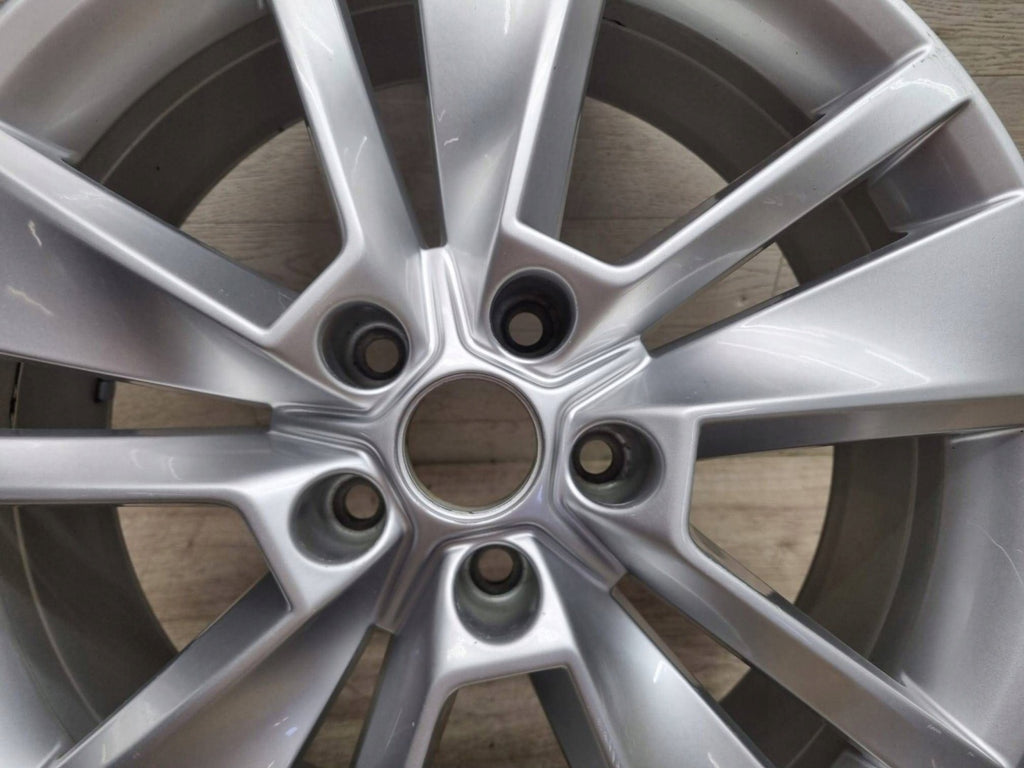 1x Alufelge 18 Zoll 5x112 565601025C Skoda Kodiaq Rim Wheel FEL9224496874ek