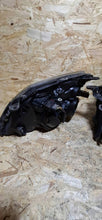 Laden Sie das Bild in den Galerie-Viewer, Frontscheinwerfer Opel Vectra C 084421129L Ein Satz Scheinwerfer Headlight SCH5140910745xx