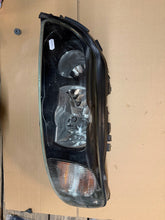 Laden Sie das Bild in den Galerie-Viewer, Frontscheinwerfer Volvo V70 S60 080503 Links Scheinwerfer Headlight SCH4323214818zz