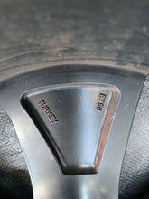 Laden Sie das Bild in den Galerie-Viewer, 1x Alufelge 19 Zoll 7.5&quot; 5x112 103601025J Seat Rim Wheel