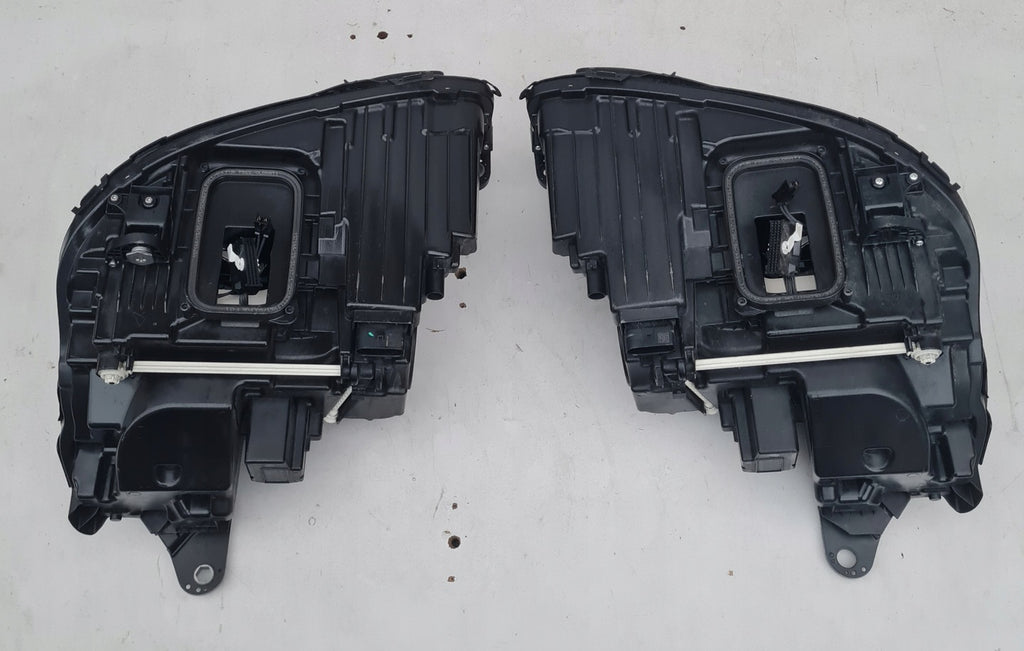 Frontscheinwerfer Mercedes-Benz W213 A2139064004 LED Rechts oder Links SCH9885965887iv