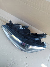 Load image into Gallery viewer, Frontscheinwerfer VW Passat B8 3G1941081P Full LED Links Scheinwerfer Headlight