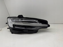 Load image into Gallery viewer, Frontscheinwerfer Volvo S60 V60 LED Rechts Scheinwerfer Headlight SCH4015396036df