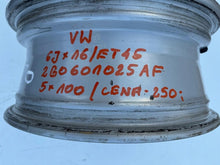 Load image into Gallery viewer, 1x Alufelge 16 Zoll 6.0" 5x100 45ET 2G0601025AF VW Rim Wheel FEL9746135232nc