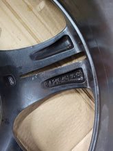 Load image into Gallery viewer, 4x Alufelge 17 Zoll 7.5" 5x112 52ET A2464011002 Mercedes-Benz Cla C117 Rim Wheel FEL5833910972qi