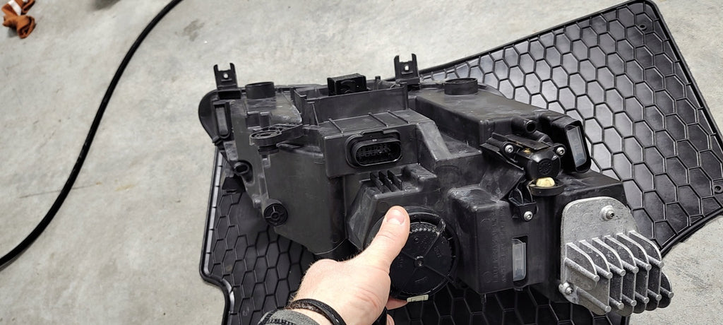 Frontscheinwerfer Seat Ateca 576941007B LED Links Scheinwerfer Headlight