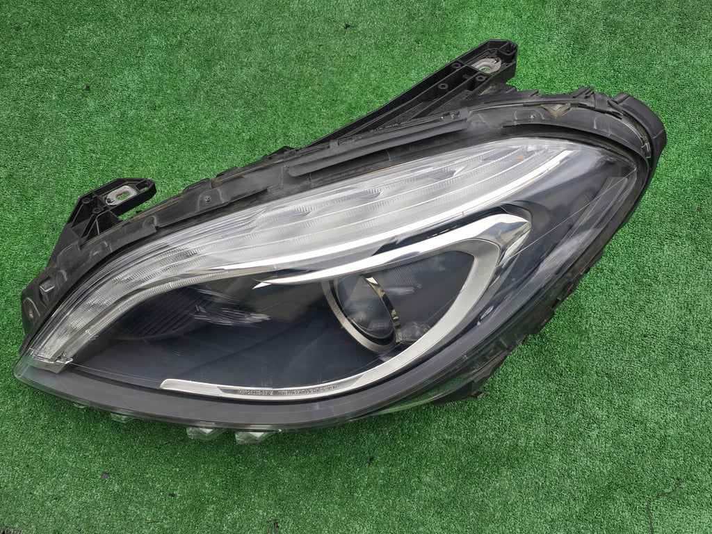 Frontscheinwerfer Mercedes-Benz W246 A2468207761 Links Scheinwerfer Headlight SCH3584537860mp