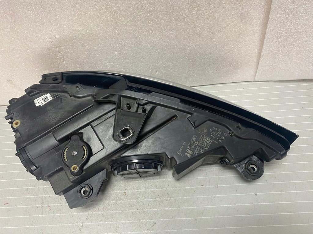 Frontscheinwerfer Audi A3 8V0941005E Xenon Ein Stück (Rechts oder Links) SCH9286159641ky