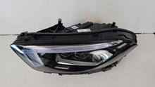 Laden Sie das Bild in den Galerie-Viewer, Frontscheinwerfer Mercedes-Benz 1779065700 Links Scheinwerfer Headlight SCH9393770974xi