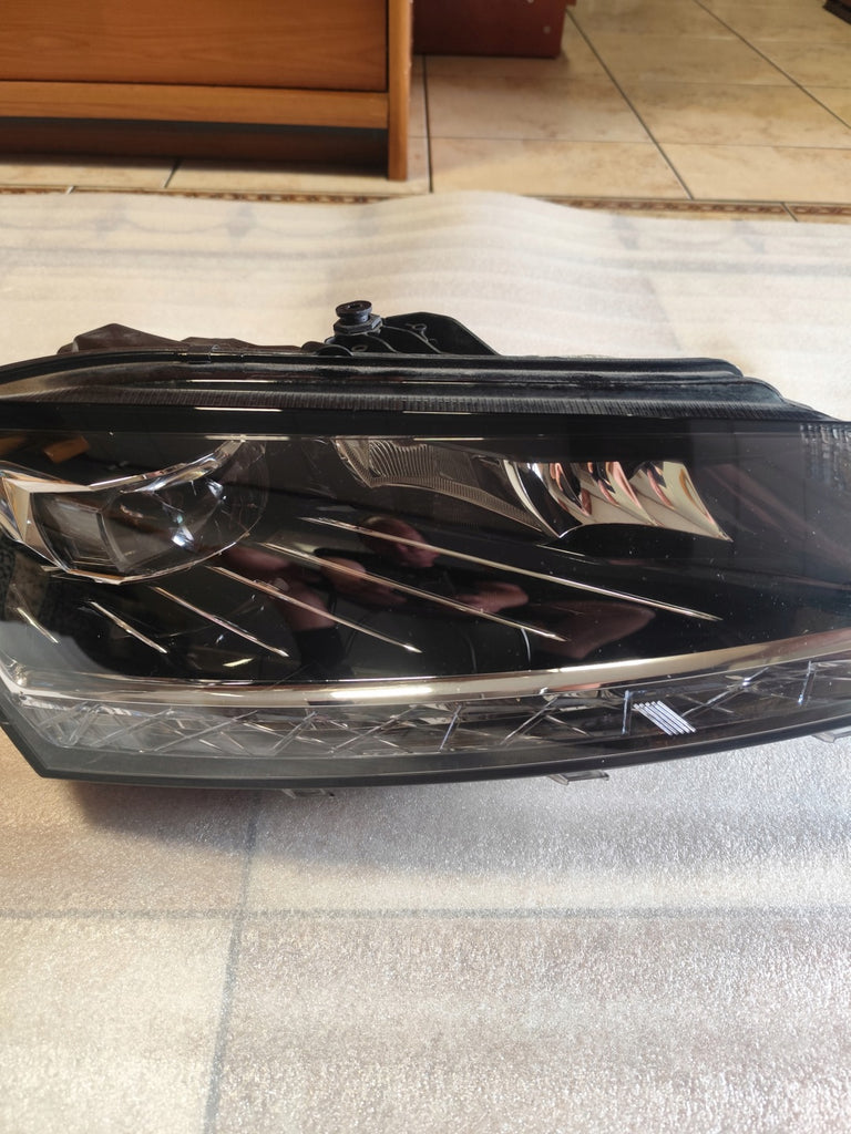 Frontscheinwerfer Skoda Fabia III 6V1941016F LED Rechts Scheinwerfer Headlight SCH9386055550je