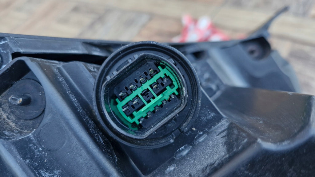 Frontscheinwerfer Hyundai Tucson D7921-21C10 Ein Stück (Rechts oder Links)