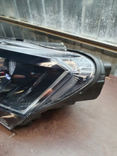 Laden Sie das Bild in den Galerie-Viewer, Frontscheinwerfer Skoda Superb III 3V1941015A Links Scheinwerfer Headlight