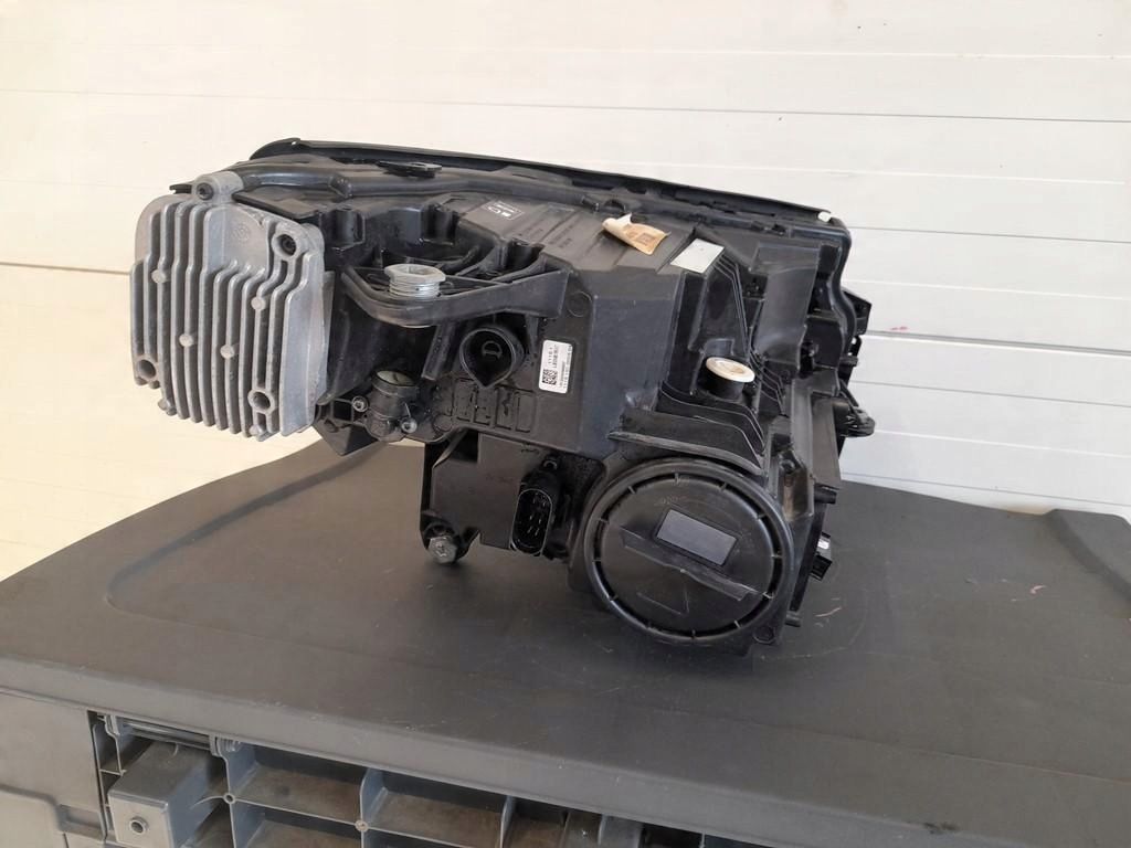 Frontscheinwerfer Mercedes-Benz Eqc RKC12365 Vorderseite Scheinwerfer Headlight SCH4410624000rn