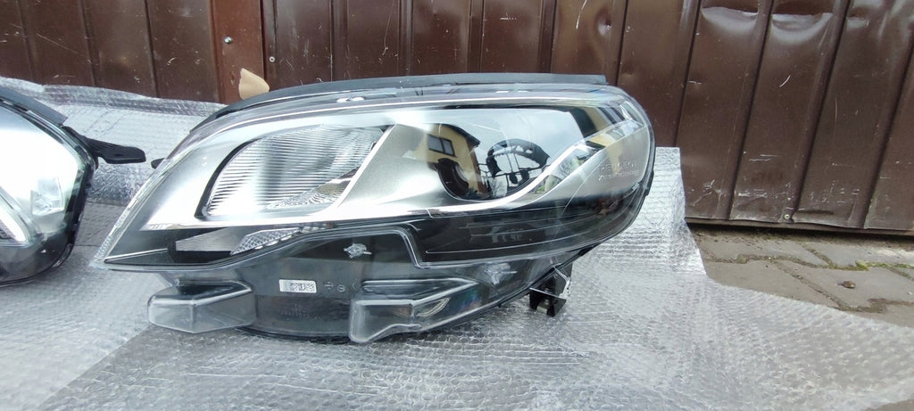 Frontscheinwerfer Peugeot Expert Traveller 9808573580 Xenon Ein Satz Headlight