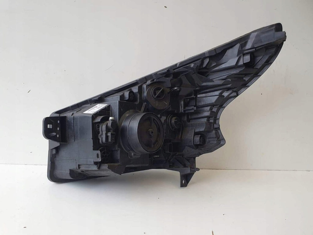 Frontscheinwerfer Renault Trafic III 260109424R Rechts Scheinwerfer Headlight