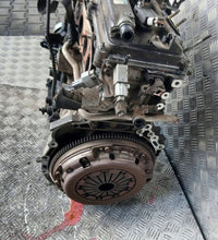 Laden Sie das Bild in den Galerie-Viewer, Motor Toyota Avensis 1AZ-FSE 2.0 VVTI Engine Unkomplett MOT1984639732lv