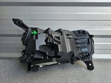 Load image into Gallery viewer, Frontscheinwerfer Jeep 522187190 L747255 Links Scheinwerfer Headlight SCH3798702462gz