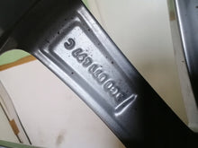 Laden Sie das Bild in den Galerie-Viewer, 1x Alufelge 17 Zoll 6.5" 5x112 41ET 3G0071497C VW Passat Rim Wheel FEL5259122094fp