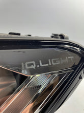 Load image into Gallery viewer, Frontscheinwerfer VW T-Roc 2GA941035AH Full LED Ein Stück (Rechts oder Links) SCH1650040332iz