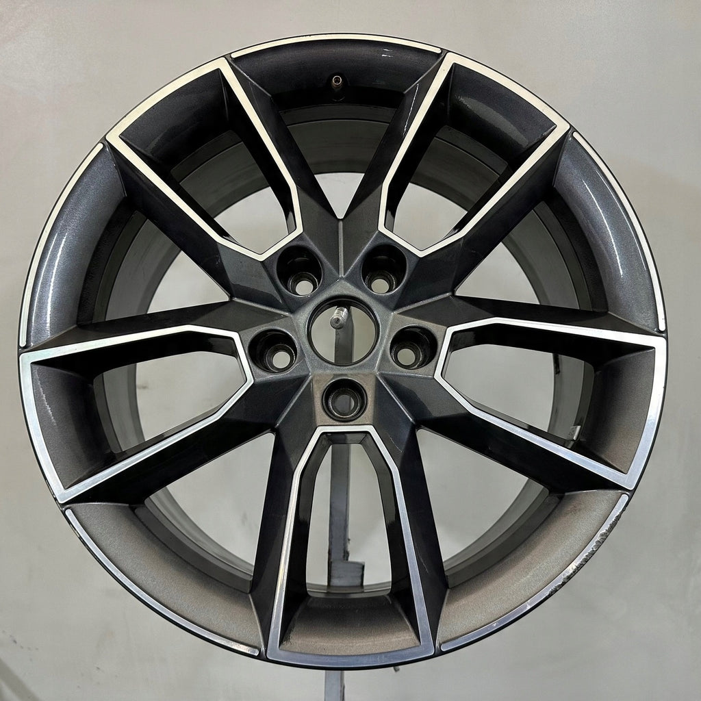 1x Alufelge 18 Zoll 7.5" 5x112 51ET Glanz Graphit 5E0601025 Mg Rim Wheel