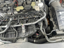 Load image into Gallery viewer, Motor VW Polo DNN DNND 2.0 TFSI 28TKm Benzin Engine Unkomplett MOT4729465632pg