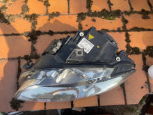 Laden Sie das Bild in den Galerie-Viewer, Frontscheinwerfer Audi A4 B7 8E0941003BM Xenon Links Scheinwerfer Headlight