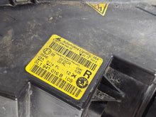 Laden Sie das Bild in den Galerie-Viewer, Frontscheinwerfer Skoda Yeti 5L1941016B 1K0941329 Xenon Rechts Headlight