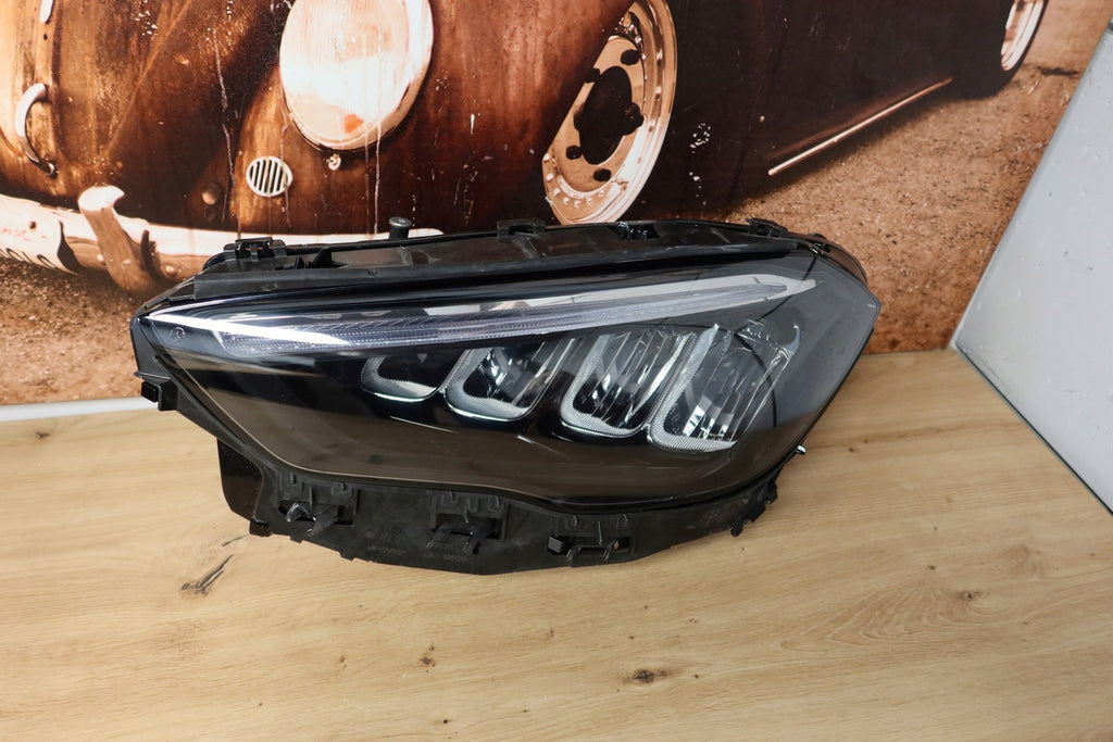 Frontscheinwerfer Mercedes-Benz W247 A2479063504 FG LED Links Headlight SCH5569787960tn