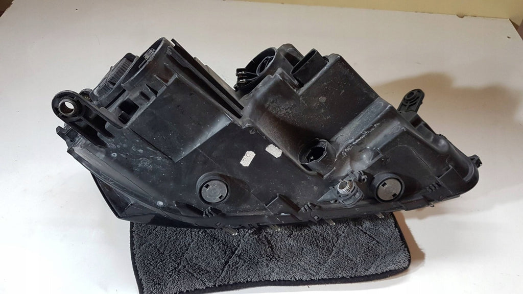 Frontscheinwerfer VW Passat B7 3AB941005 90003372 Links Scheinwerfer Headlight SCH8728686726is