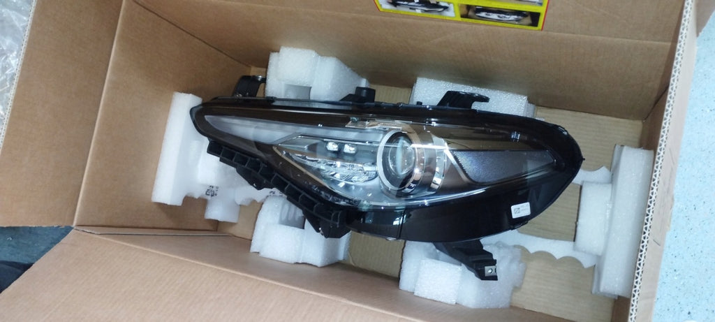 Frontscheinwerfer Alfa Romeo Giulia 0050564104 Xenon Links Headlight SCH9626351052an