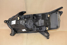 Laden Sie das Bild in den Galerie-Viewer, Frontscheinwerfer Dacia Sandero III Logan Jogger 260106343R Rechts Headlight