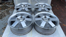 Load image into Gallery viewer, 4x Alufelge 16 Zoll 6.0" 4x108 34ET Glanz Silber 3S51AB Ford Fiesta I Fusion FEL5102439130yh