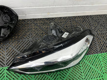 Load image into Gallery viewer, Frontscheinwerfer BMW 1 F40 Ein Satz Scheinwerfer Headlight SCH9619018607id