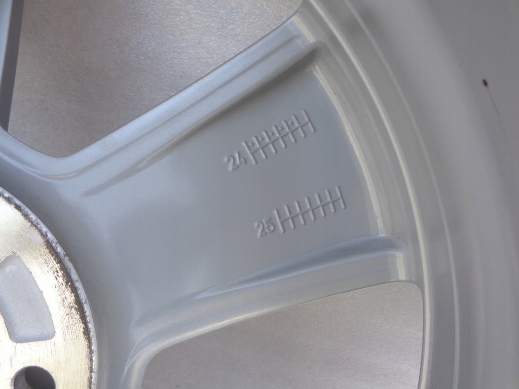 4x Alufelge 18 Zoll 7.5" 5x108 50 5ET Glanz Silber 31680200 Volvo V60 I S60 Xc60 FEL4213489040bh